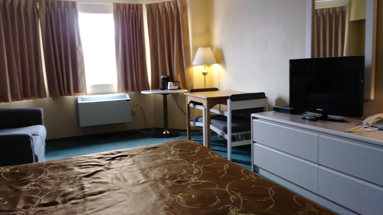George Mountain View Hotel & Resto Меррітт Екстер'єр фото